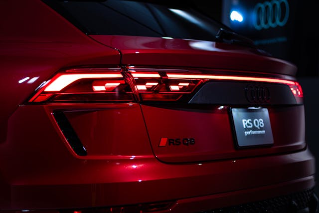 audi rsq8